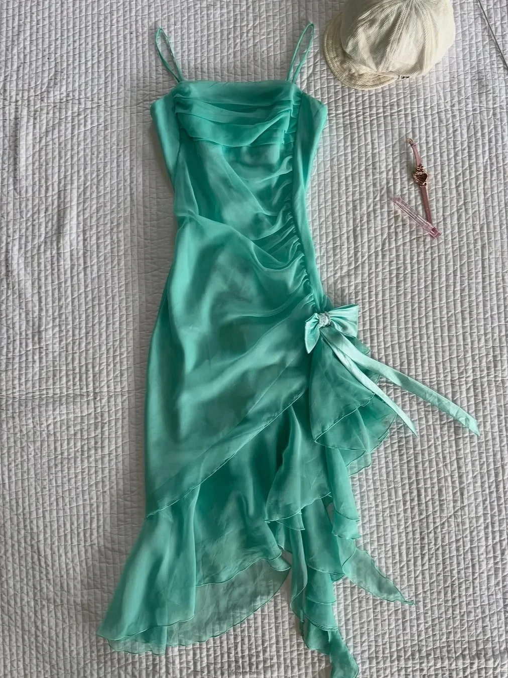 Beautiful Green Spaghetti Strap Chiffon Bow Irregular Homecoming Dress P3416