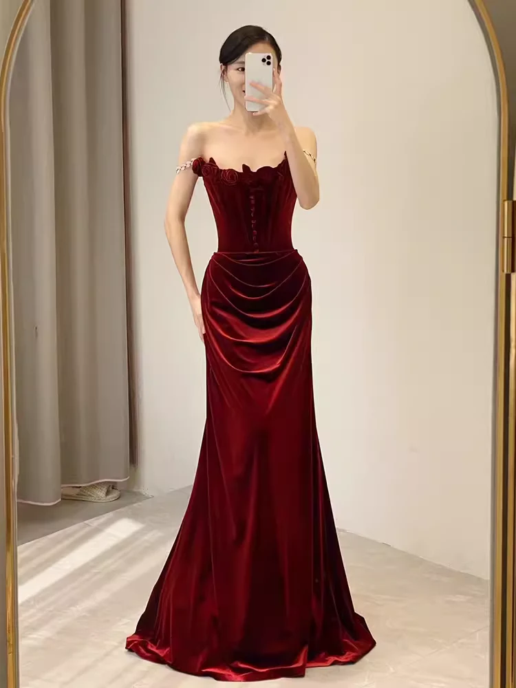 Beautiful Mermaid Strapless Red Velvet Long Prom Dress P1324 - Image 2