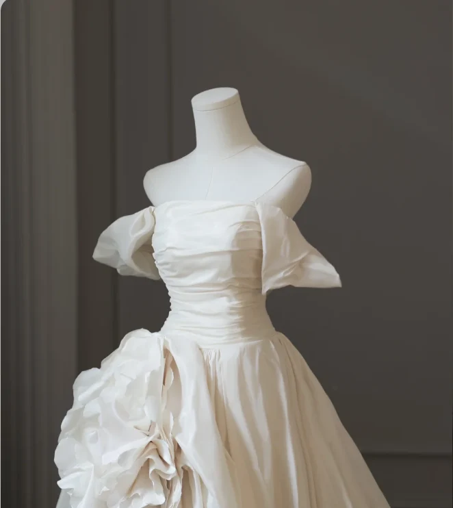 Chic 3D Rose Off-shoulder Slit Floor-length Wedding Dress P2594 - Image 4