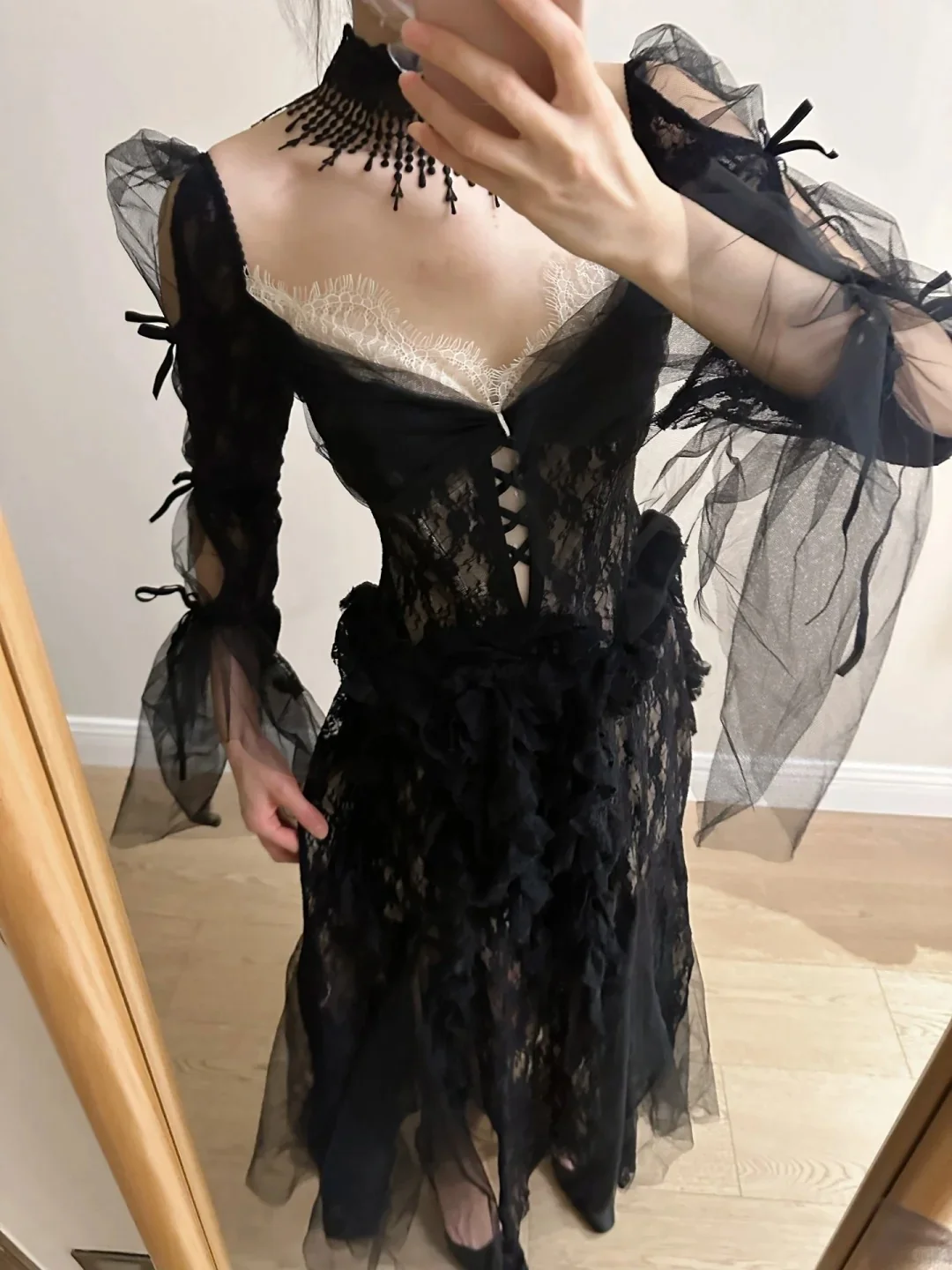 Dark Vintage Black Long Sleeve High-Slit Lace Tulle Prom Dress Evening Dress P4257 - Image 3