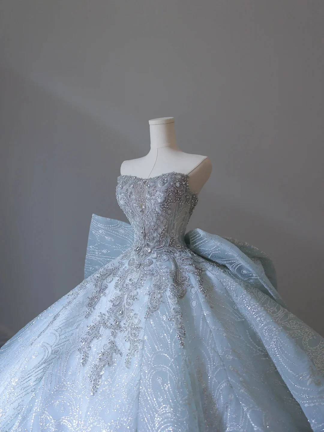 Dreamy Ice Crystal Blue Sparkling Beaded Rhinestone Bowknot Floor-Length Wedding Dress P2546 - Image 5