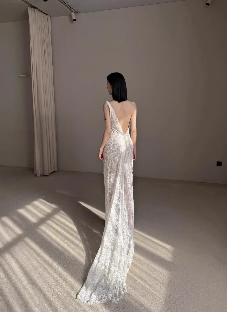 Elegant and flowing white lace camisole backless mermaid wedding dress with train P2678 - Image 4