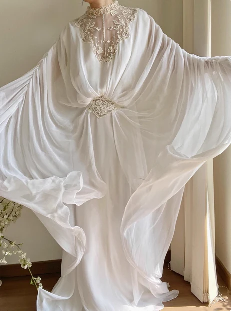 Elegant and flowing white lace chiffon high-neck wedding dress P2679 - Image 2