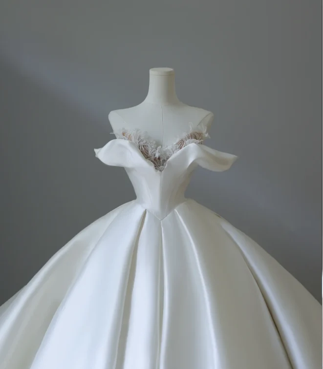 Elegant and simple satin off-shoulder A-line floor-length wedding dress P2575 - Image 3
