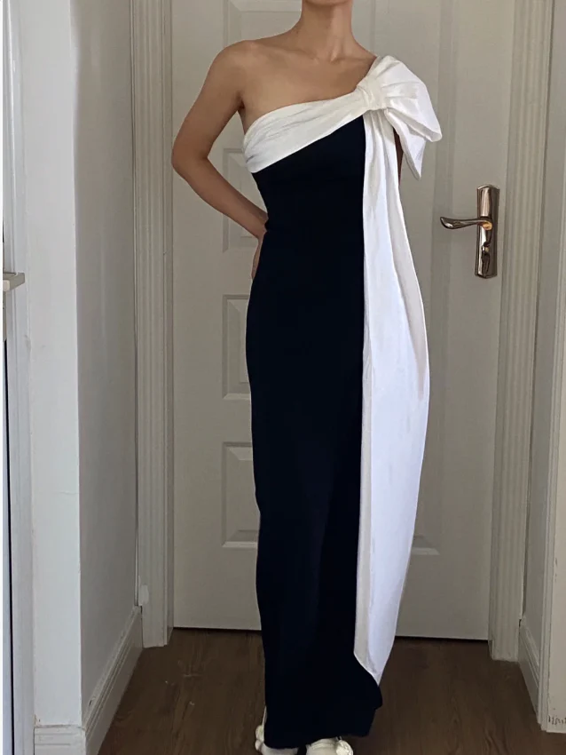 Elegant Black And White Fitted One-Shoulder Satin Long Prom Dress Evening Dress P4158 - Image 5