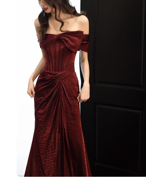Elegant Burgundy Mermaid Off-the-shoulder Ruffled Satin Train Prom Dress Evening Dress P4433 - Image 3