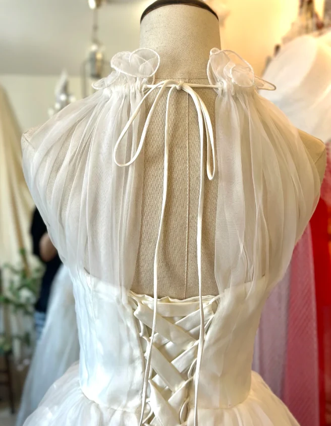 Elegant Halter Neck Floral Tulle A-Line Floor-Length Wedding Dress P2929 - Image 3