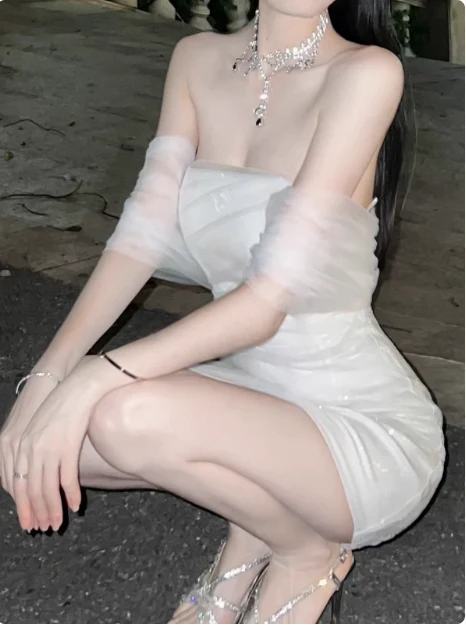 Elegant One-shoulder Design Hip-hugging 19th Birthday Homecoming Dress P3716 - Image 2
