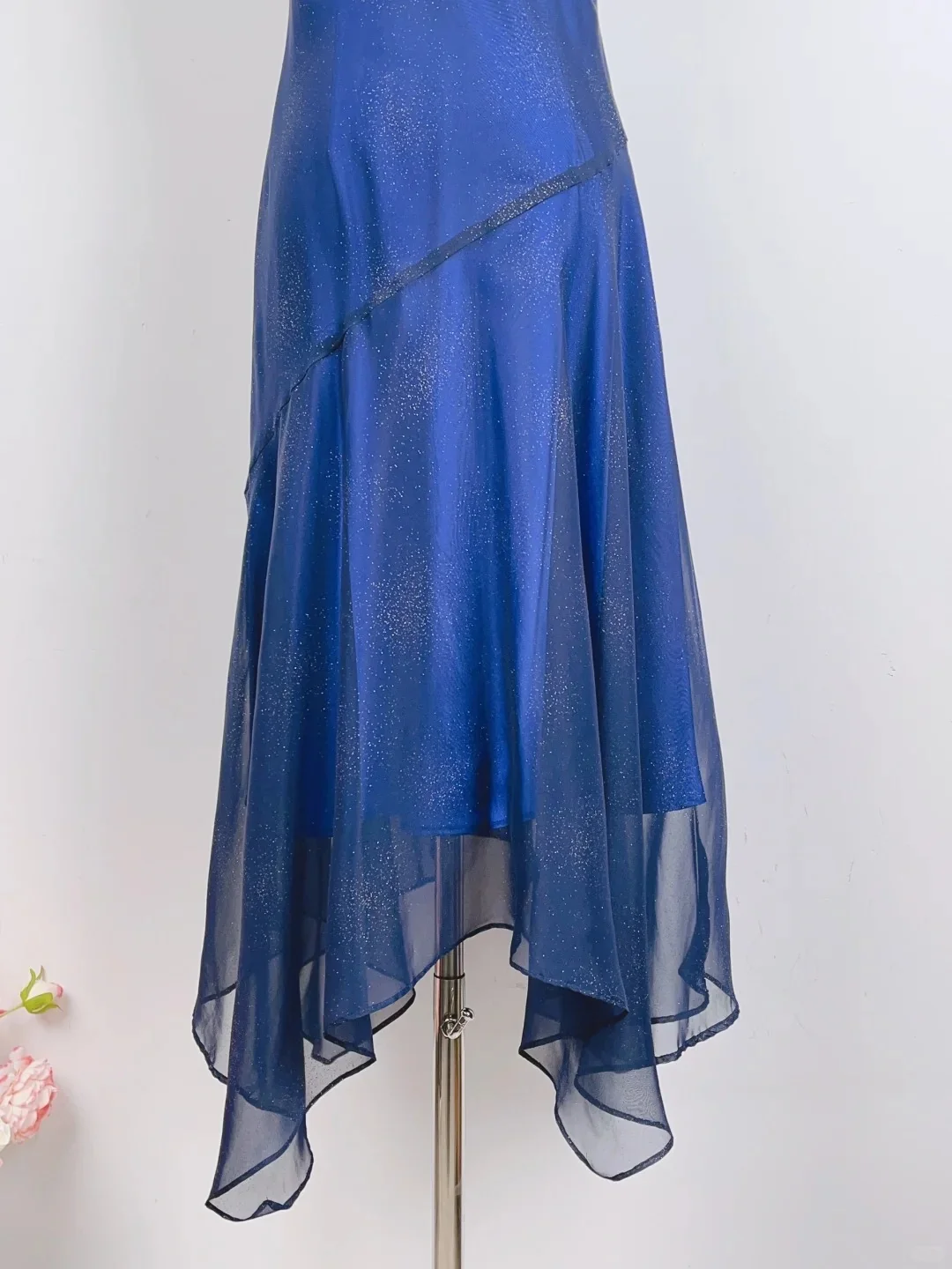 Elegant Starry Blue Round Neck Sparkling Prom Dress P3373 - Image 4