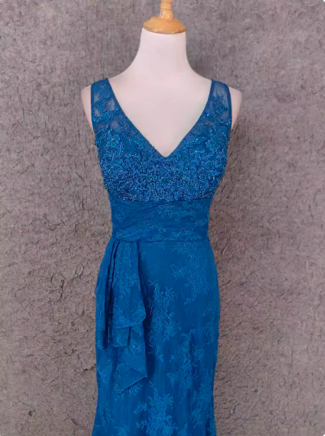 Elegant Vintage Royal Blue V-neck Lace Long Prom Dress Evening Dress P4521 - Image 2