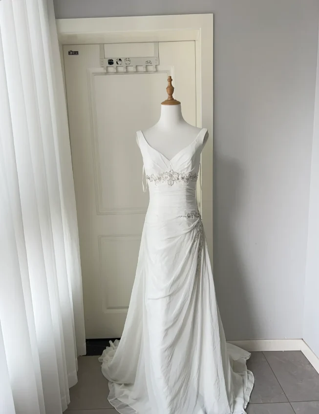 Elegant White Deep V-neck Beaded Chiffon Prom Dress Evening Dress P4213 - Image 2