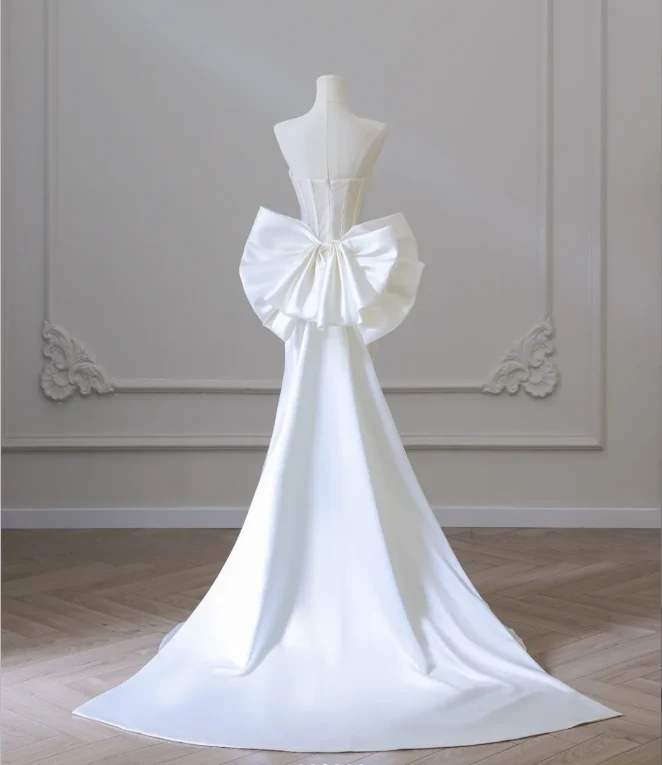 Elegant White Mermaid Satin Butterfly Wedding Dress P2585 - Image 3