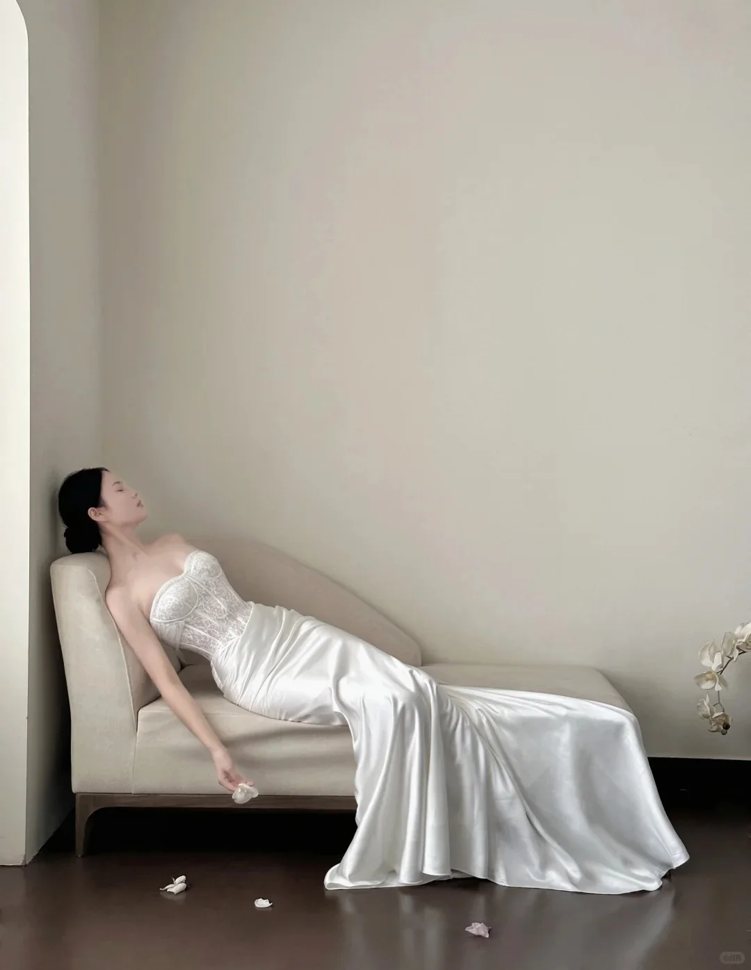 Elegant White Mermaid Sweetheart Neckline Lace Satin Long Wedding Dress P4021 - Image 2