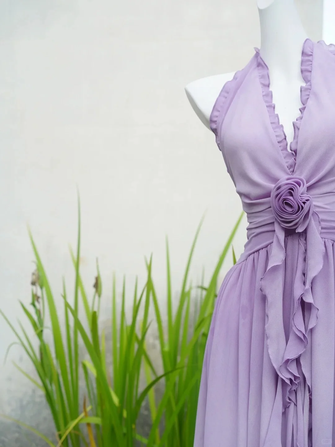Flowing Chiffon Backless Purple Halter Neck Ruffled Long Prom Dress P3459 - Image 8