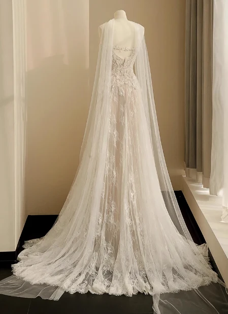 Flowing Lace Sweetheart Neckline A-Line Tulle Wedding Dress P2699 - Image 2