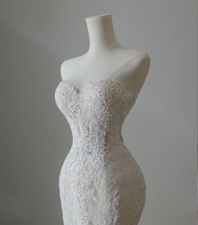 French Lace Strapless White Mermaid Wedding Dress P2567 - Image 4