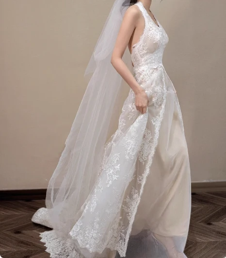 French Retro Lace Halter Off-shoulder Floor-length A-line Wedding Dress P2706 - Image 3