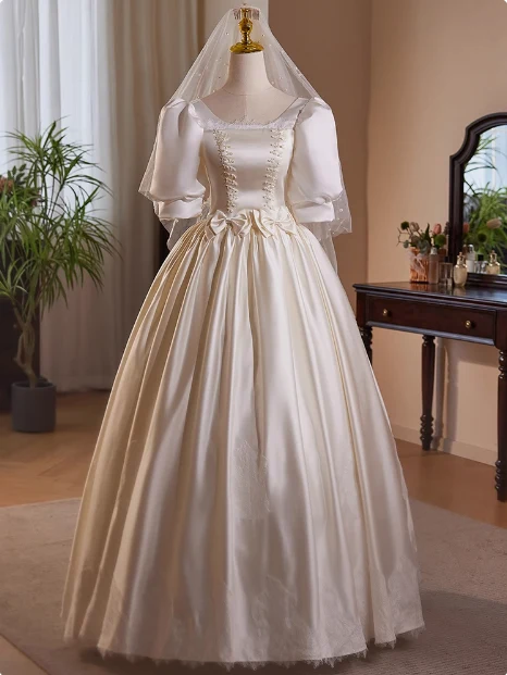 French Retro Lace Puffy Satin Short Sleeve Bowknot A-Line Wedding Dress P2637
