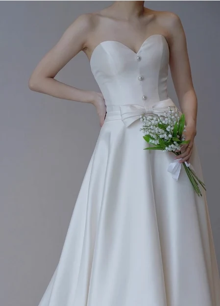 French Strapless Satin Sweetheart Neckline Small Train White Wedding Dress P2723 - Image 3
