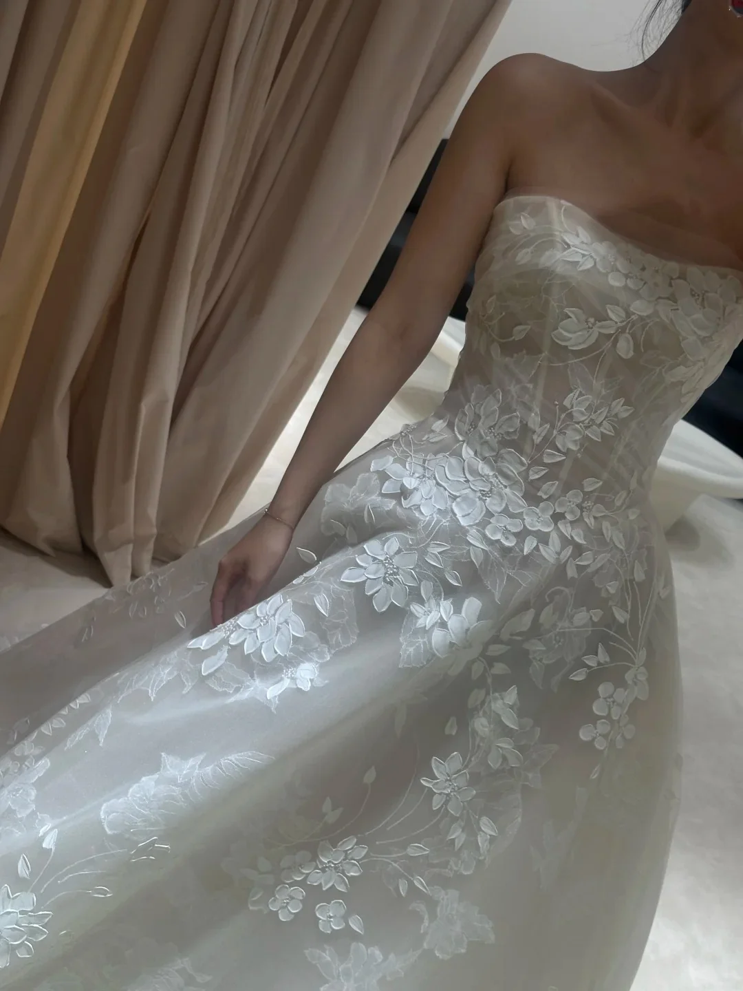 Gentle tube top lace pattern simple wedding dress P3095 - Image 5