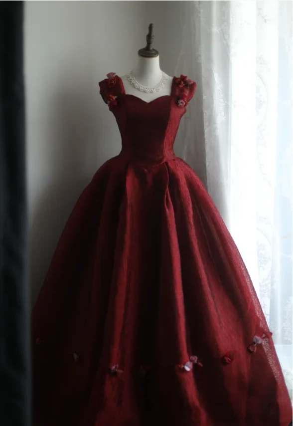 Gorgeous burgundy retro shoulder-wrapped sweetheart neckline puffy princess wedding dress P2859 - Image 3