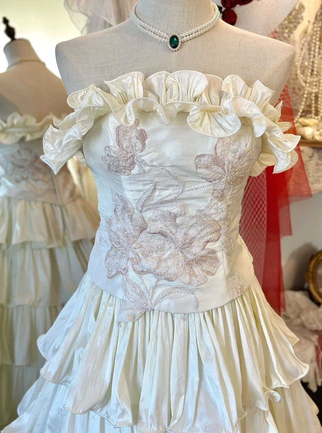 Light beige tube top cake layered trailing wedding dress P2957 - Image 2