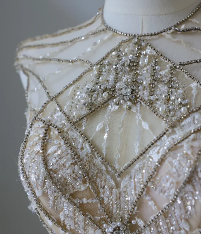 Luxurious Champagne Sleeveless Beaded Rhinestone A-Line Floor-Length Tulle Wedding Dress P2576 - Image 5