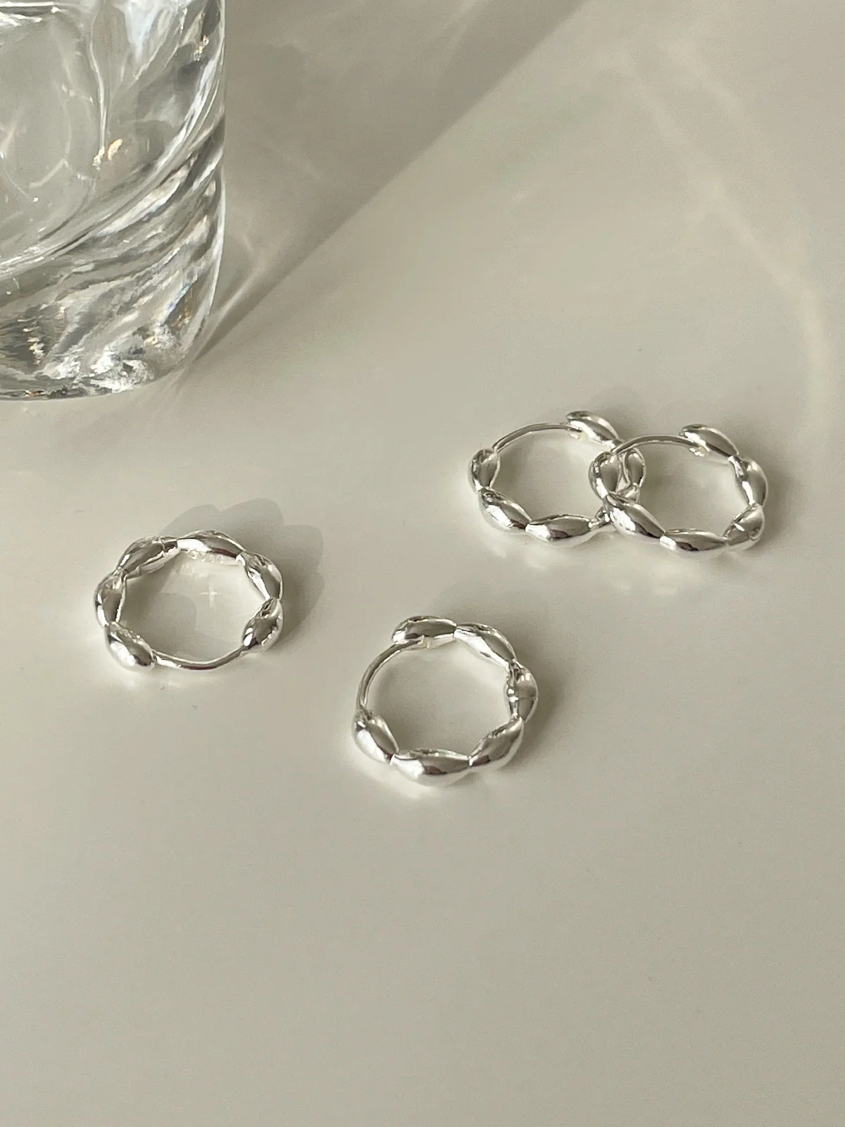 New sterling silver peas temperament ear buckle earrings earrings hypoallergenic earrings simple small earrings e005 - Image 4