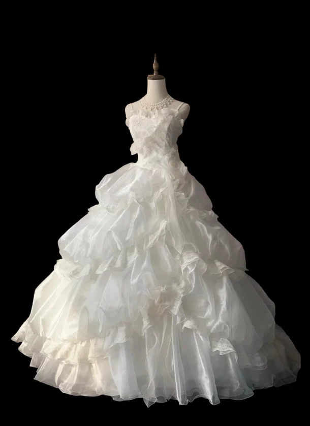 Princess skirt irregular pleated white cake puffy wedding dress P2865 - Image 5