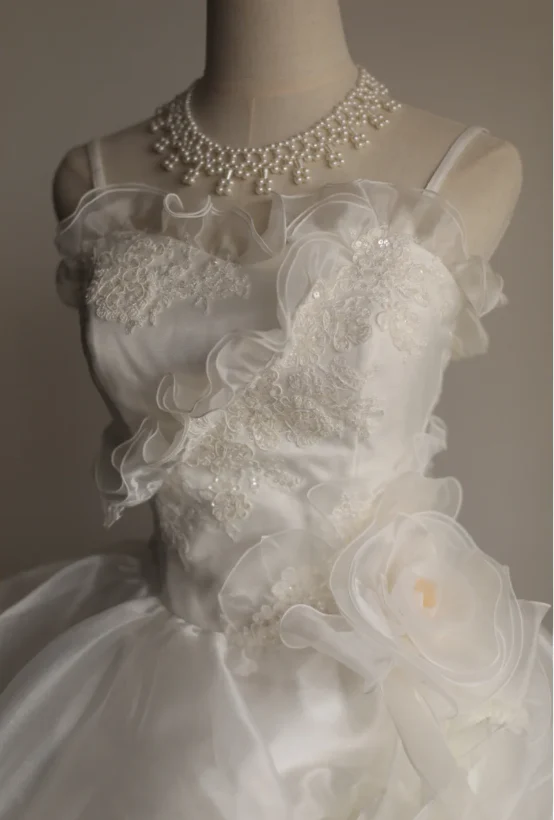 Princess skirt irregular pleated white cake puffy wedding dress P2865 - Image 6