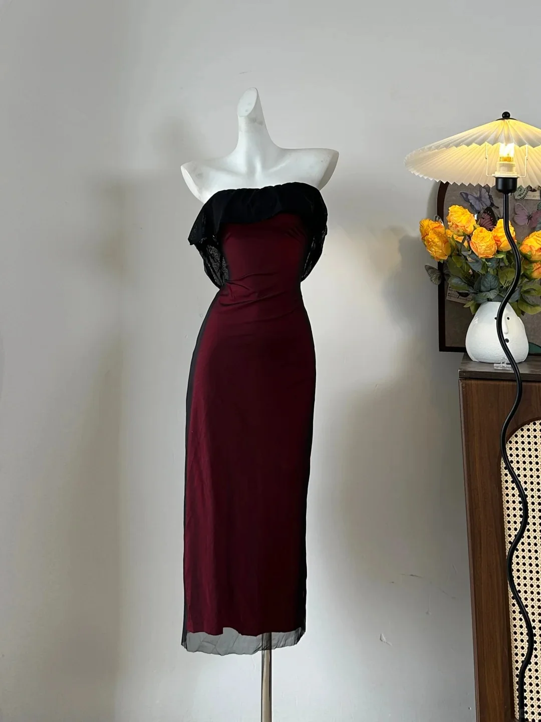 Retro Burgundy Slim-fit Tube Top Ruffled Tulle Prom Dress Evening Dress P4080
