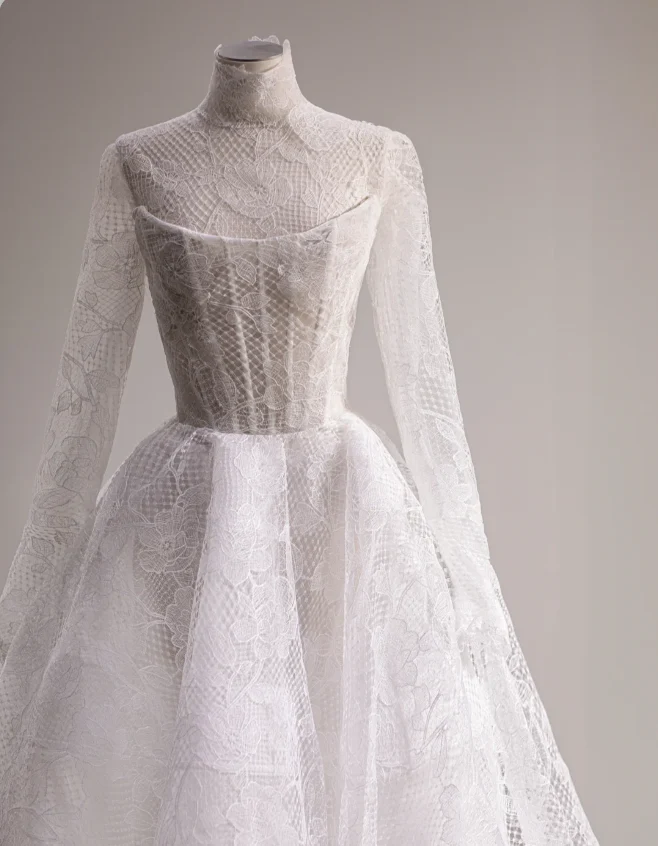 Retro Elegant White Lace High Neck Long Sleeve Floor-Length Wedding Dress P2876 - Image 2