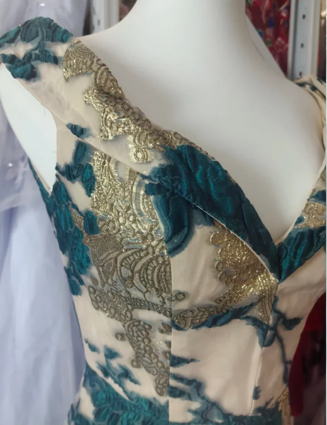 Retro Mermaid V-neck Jacquard Embroidered Long Prom Dress Evening Dress P4194 - Image 5