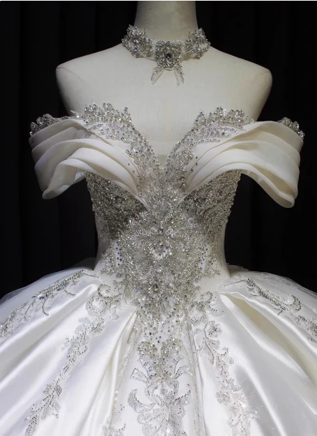 Retro Palace Style Off-shoulder Satin Beaded Floor-length Wedding Dress P2671 - Image 3