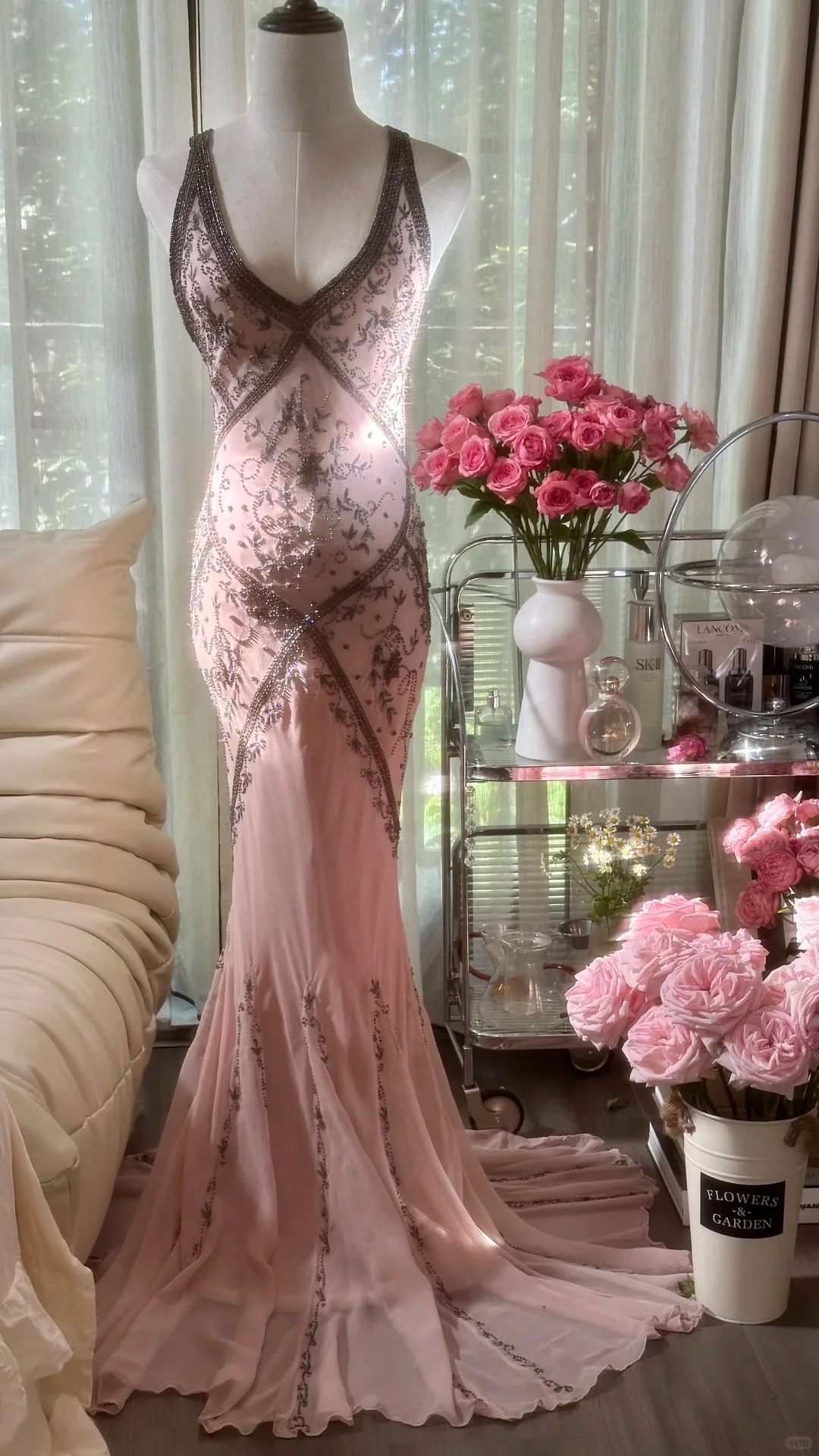 Retro Pink Halterneck V-neck Open Back Beaded Chiffon Long Prom Dress P3356 - Image 9