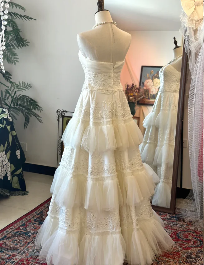 Retro Strapless Cake Skirt Layered Floor-Length Wedding Dress P2928 - Image 5