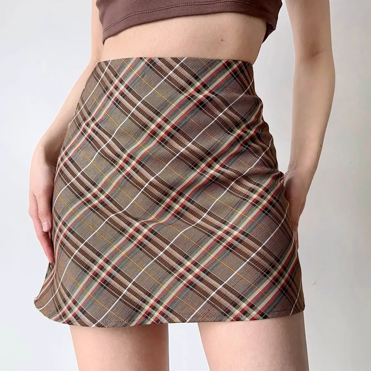 MINI SKIRTS