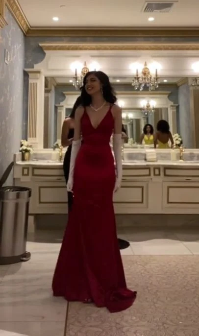 Sexy Mermaid Straps Floor Length Red Prom Dresses P1479