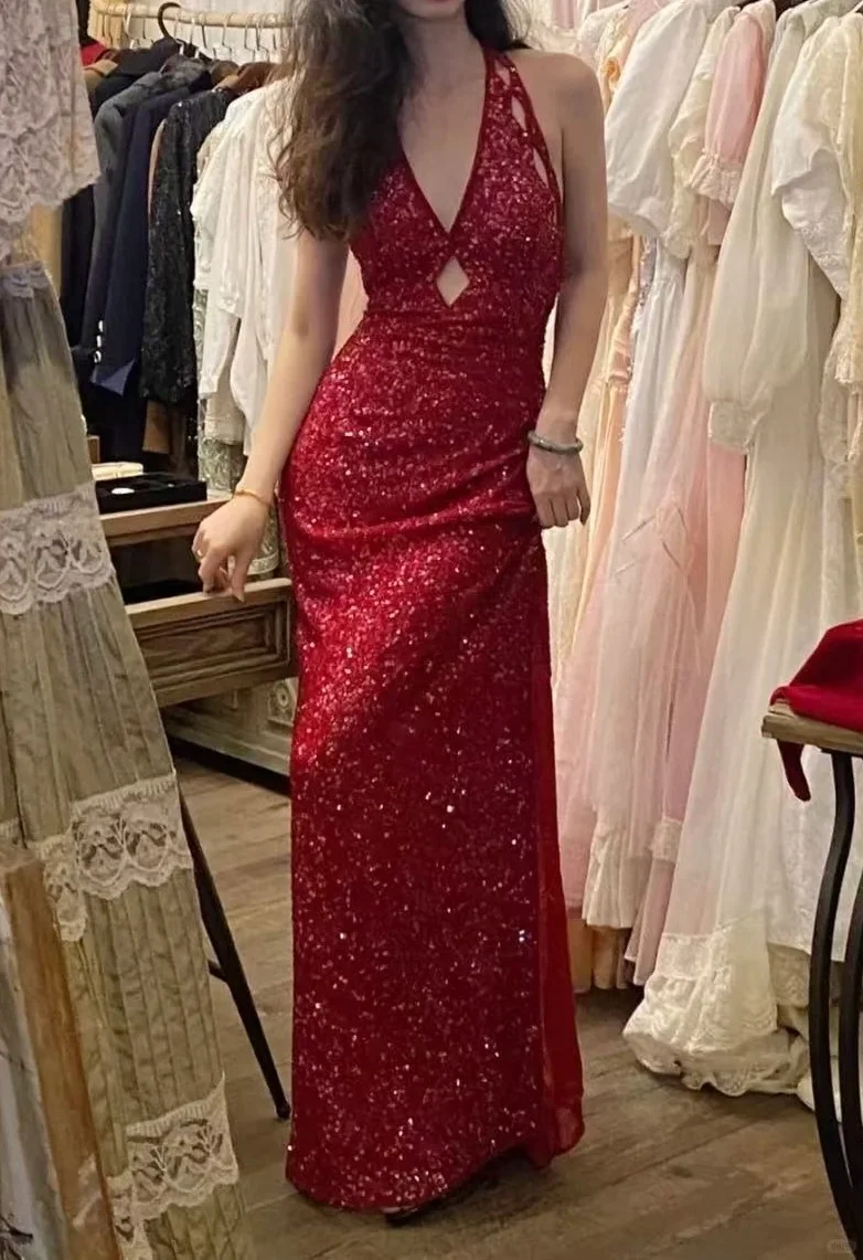Sexy Red Sequined Halter Neck Backless Slit Long Prom Dress P3502 - Image 3