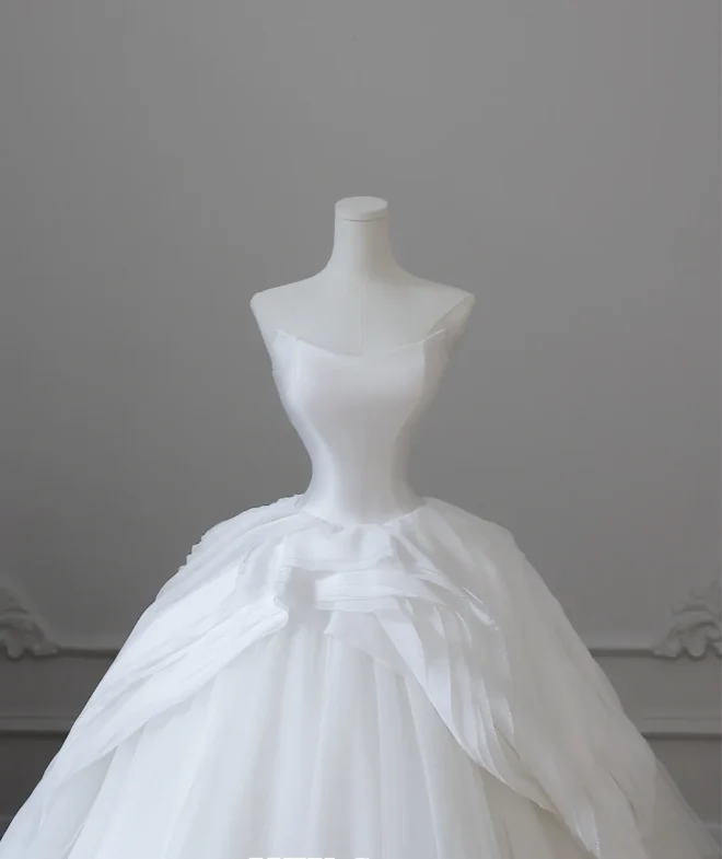 Simple and dreamy strapless A-line tulle wedding dress P2615 - Image 3