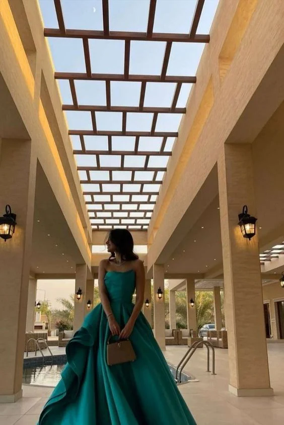 Simple Ball Gown Strapless Floor Length Green Satin Prom Dress P1886 - Image 2