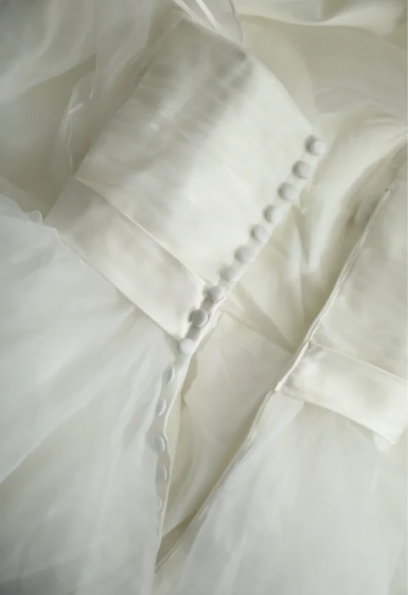 Simple Sweetheart Neckline Ruffled Tulle A-Line Wedding Dress P2811 - Image 5