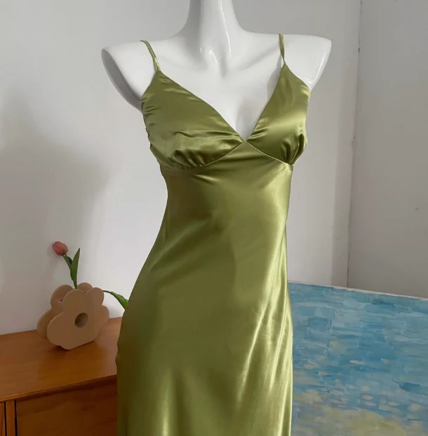 Simple V-neck Strap Satin Green Prom Dress P3401 - Image 2
