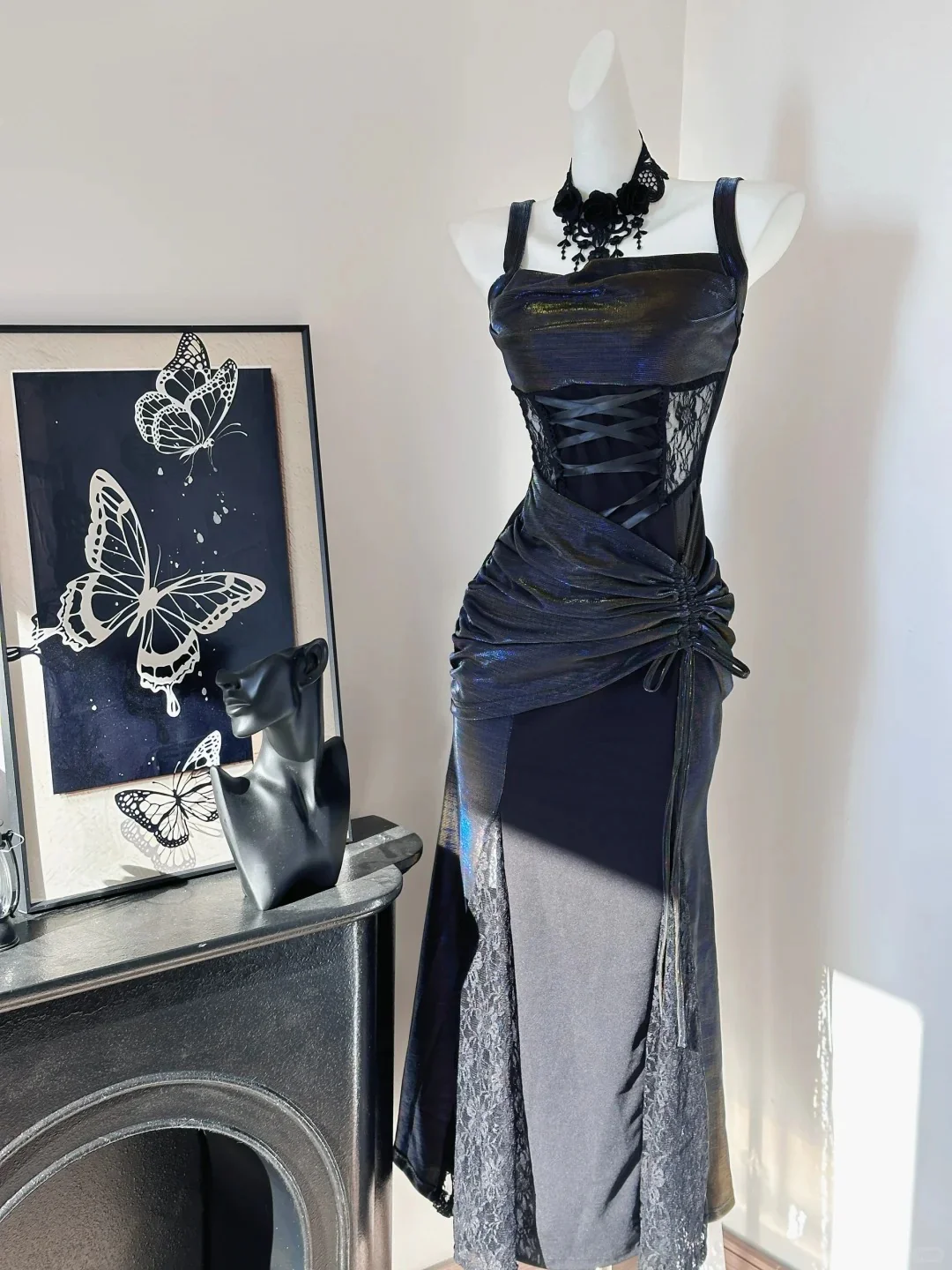 Stunning Black Mermaid Strap Lace Drawstring Prom Dress P3434 - Image 2