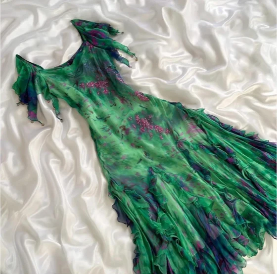 Stunning Green Double-layered Flying Sleeves And Swaying Neck Chiffon Prom Dress P3801 - Image 2