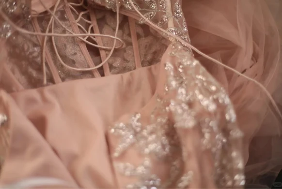 Sweet Pink Slim-Fit Fishtail Sequined Flower Layered Wedding Dress P2829 - Image 3