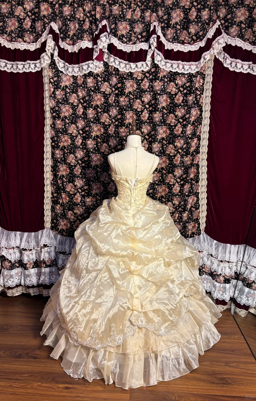 Sweet Princess Strap Cake Skirt Floor-Length Wedding Dress P3017 - Image 2