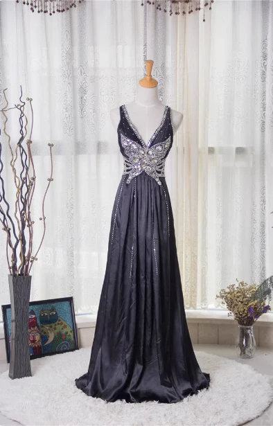 Vintage Black A-Line V-Neck Open Back Butterfly Rhinestone Beaded Satin Long Prom Dress Evening Dress P4348 - Image 2