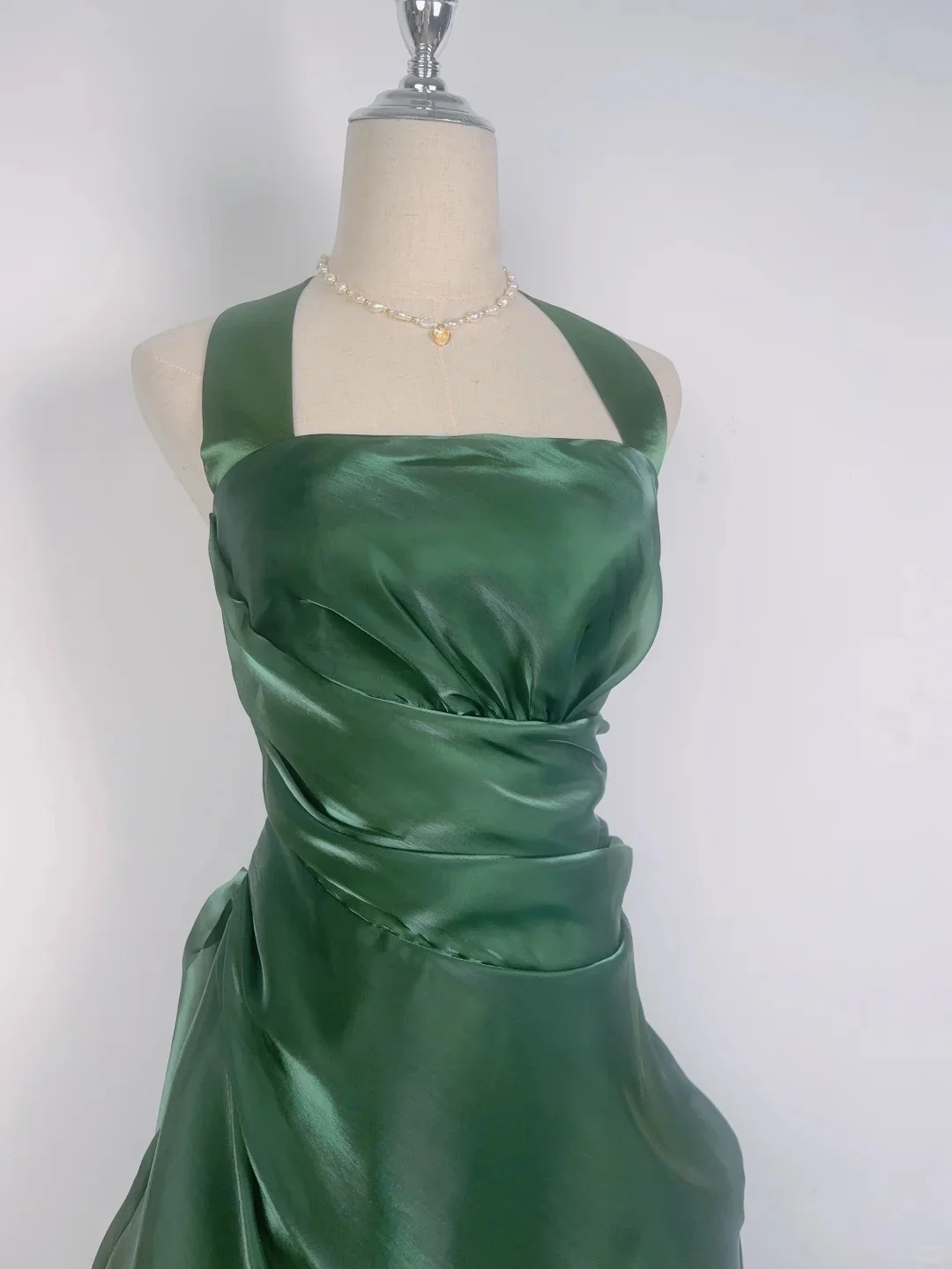 Vintage Dark Green Halter Neck Floral Mini Homecoming Dress P3359 - Image 2
