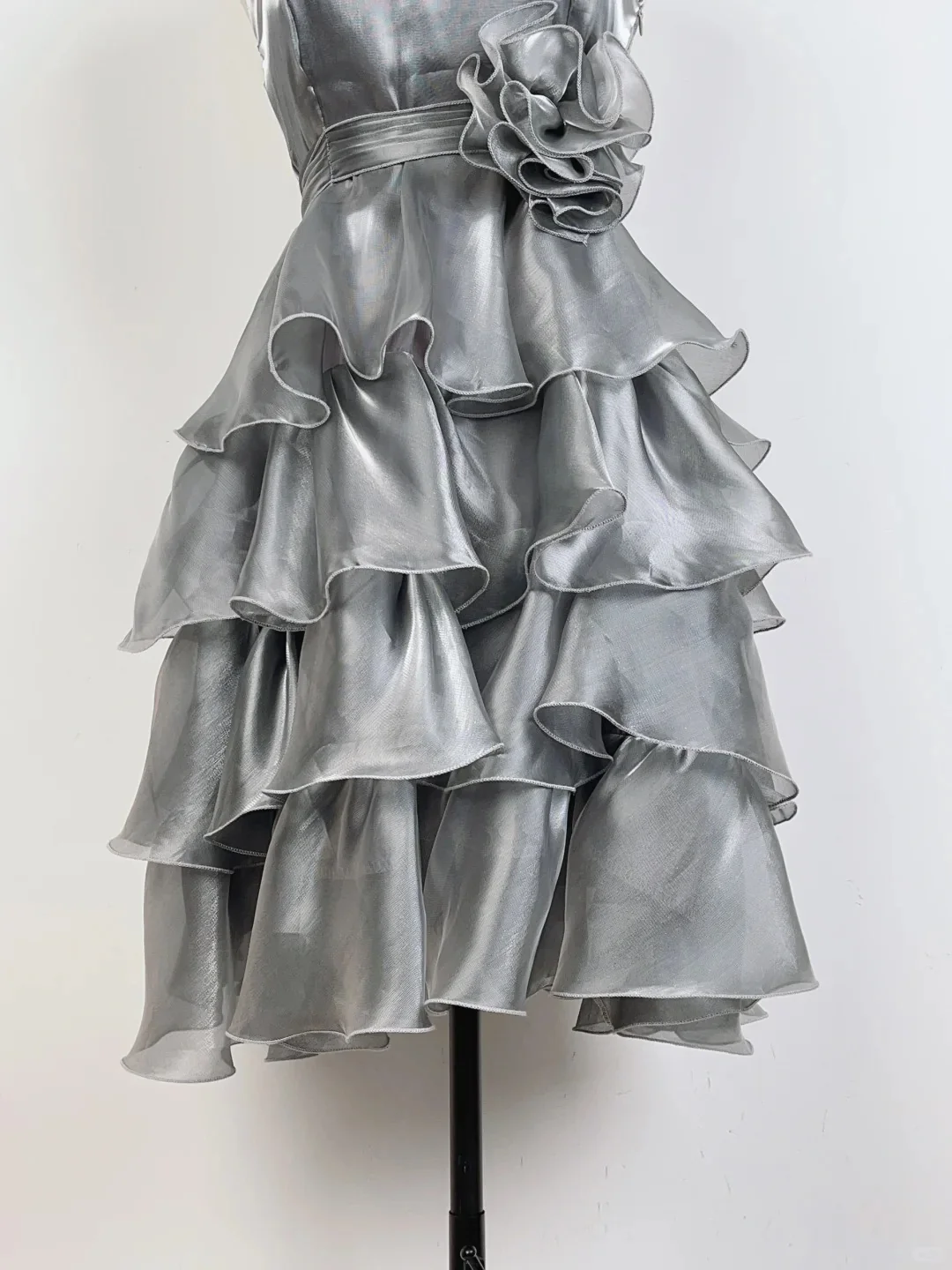 Vintage Laser Silver Strap Cake Skirt Homecoming Dress P3363 - Image 3